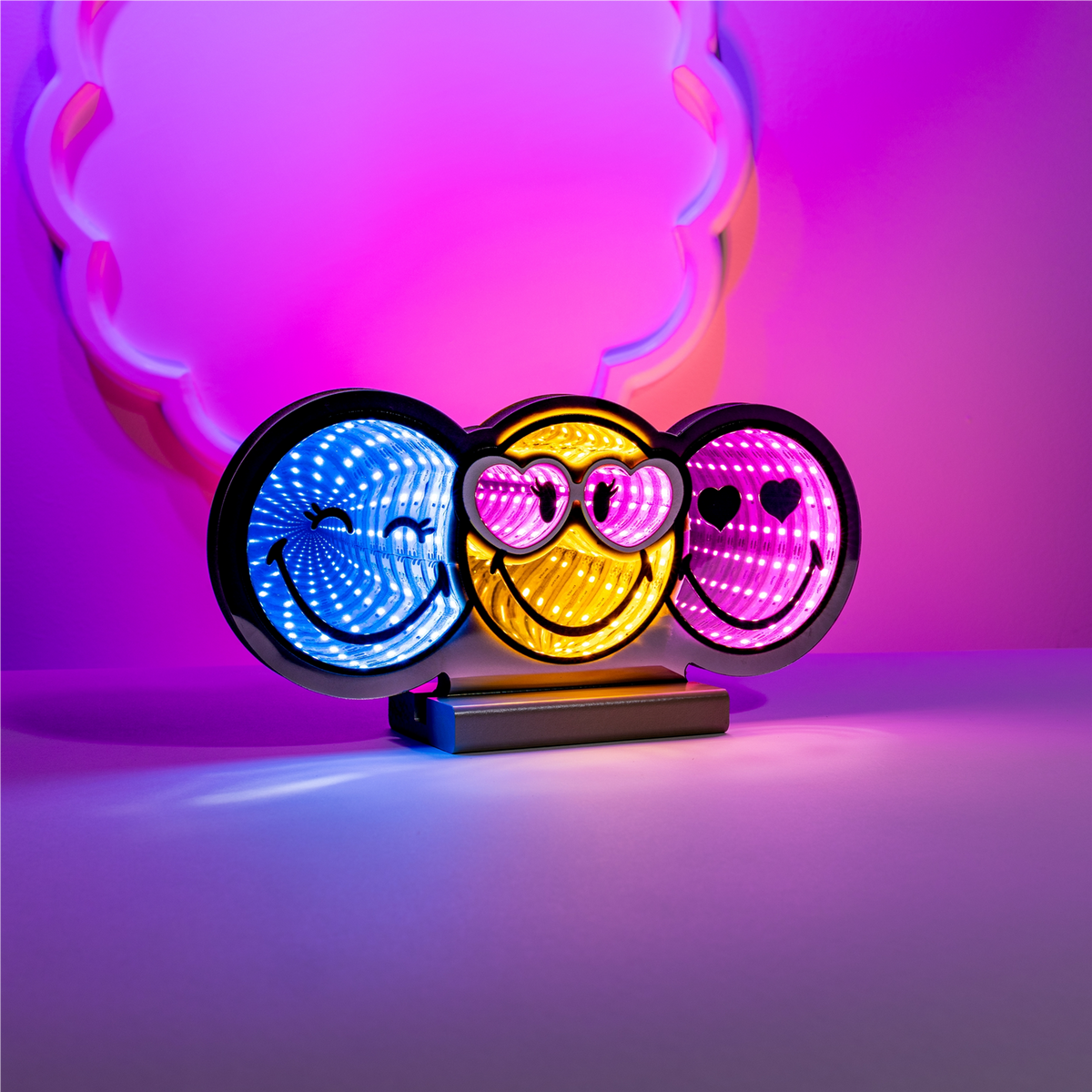 SmileyWorld® Trio Smiley Ekkolight 11.5"L